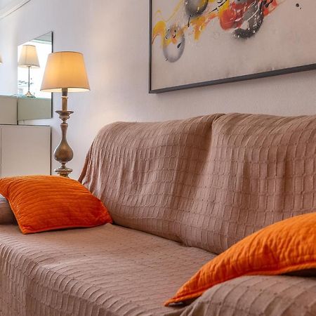 Homeforguest Bright Studio In La Carihuela Near The Beach Torremolinos Eksteriør billede